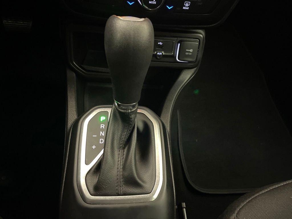 Certified Used 2021 Bikini Metallic Clearcoat Jeep Latitude image 16