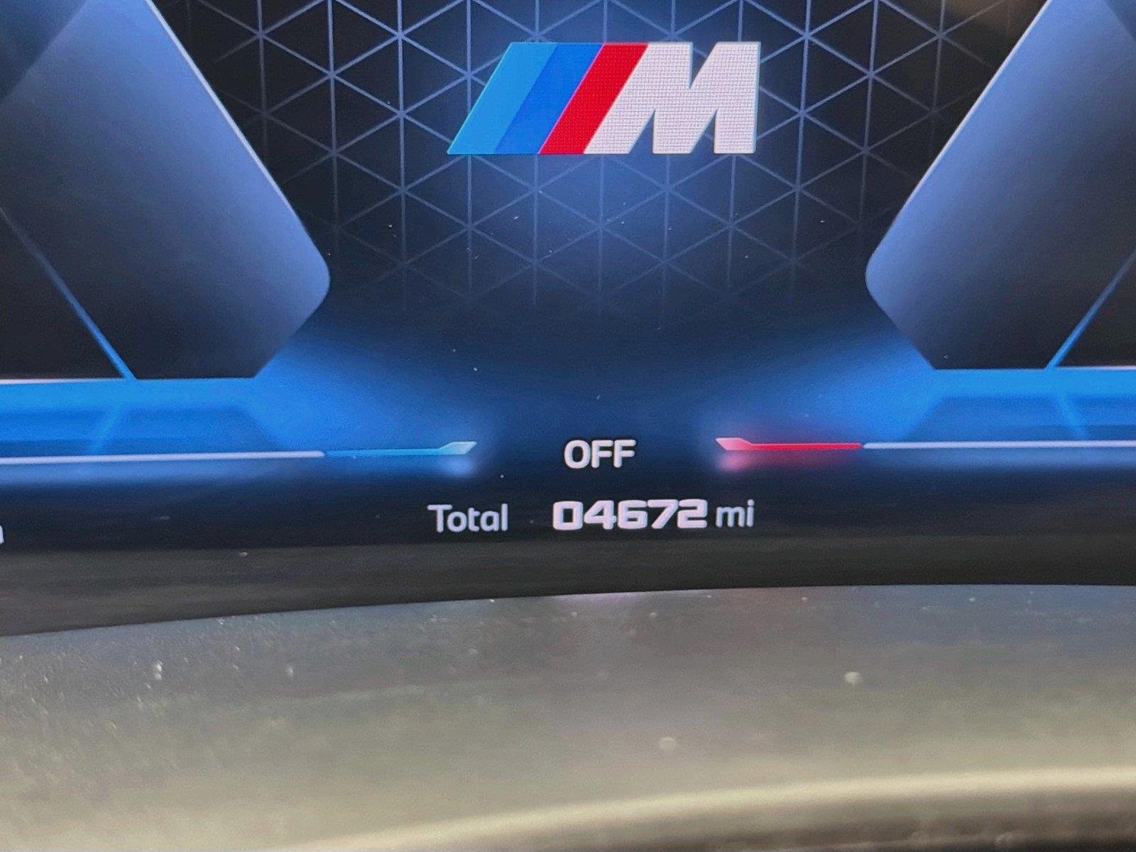 2026 BMW X5 M60i - Photo 22