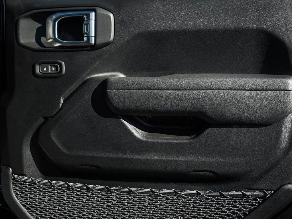 2026 Jeep Wrangler 2-Door Sport S - Photo 7