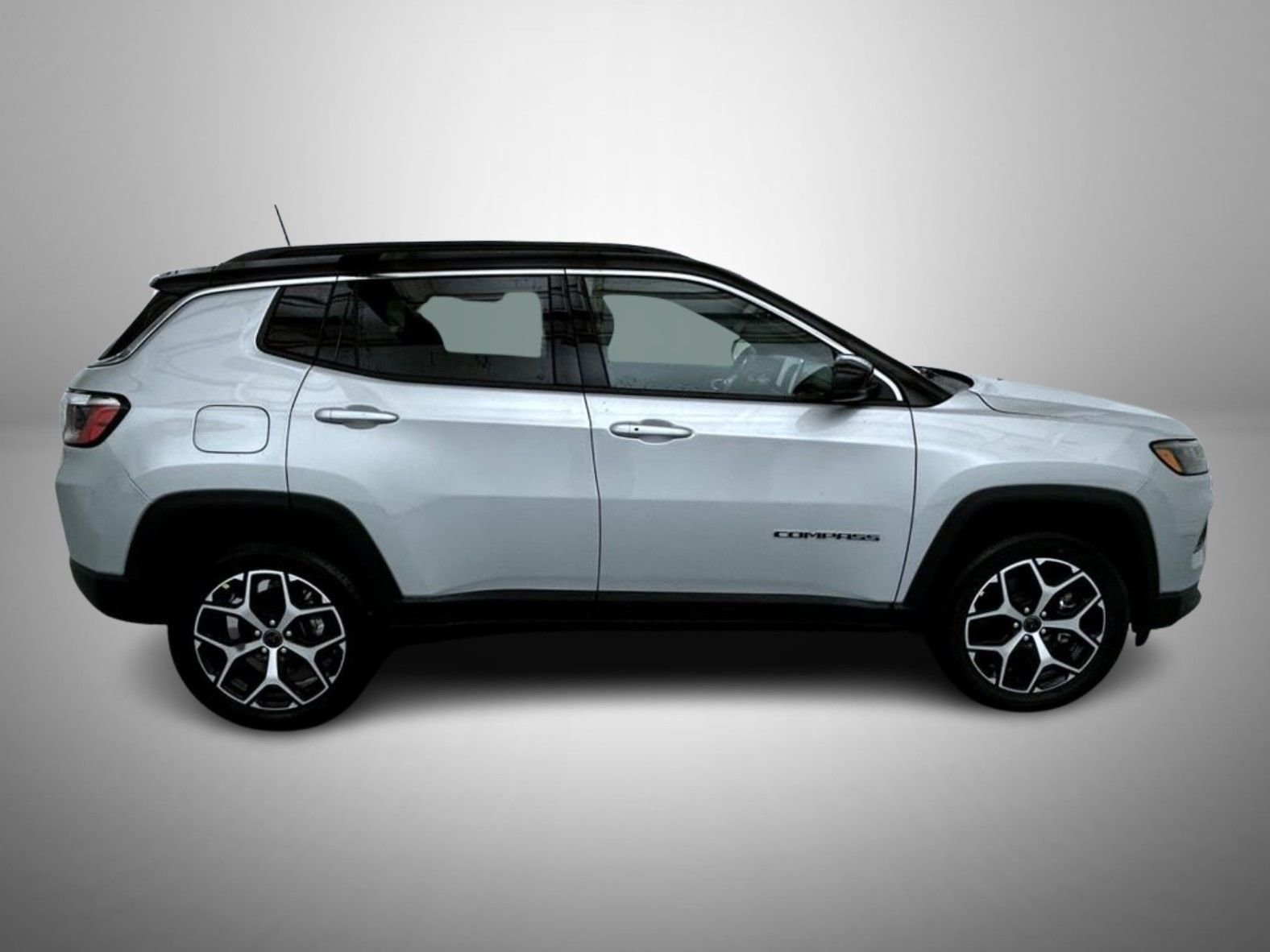 New 2026 Silver Zynith Metallic Clearcoat Jeep Limited image 4