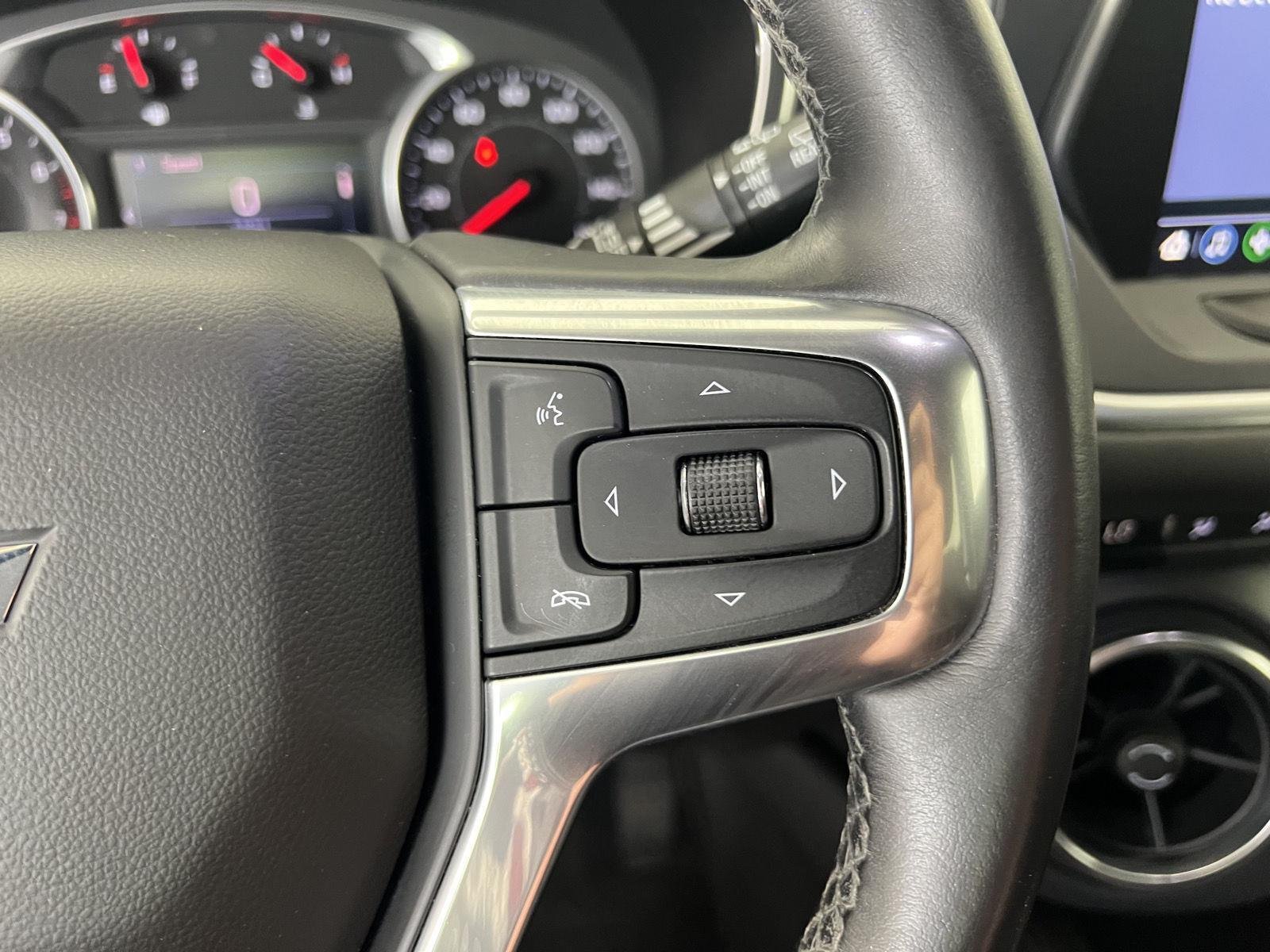 Used 2020 Summit White Chevrolet LT image 10