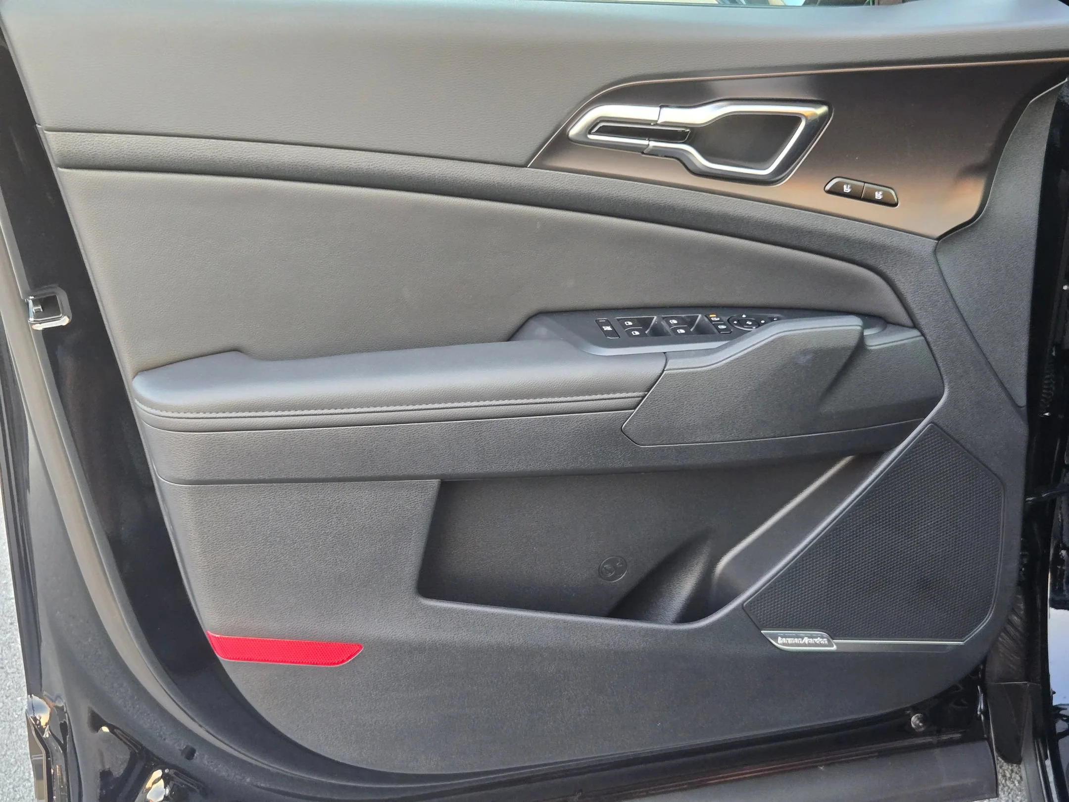 New 2026 Ebony Black Kia SX-Prestige image 15