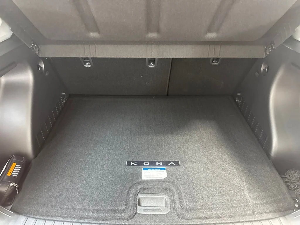 New 2027 Abyss Black Pearl Hyundai SEL Sport image 9