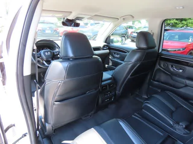 2023 Honda Pilot EX-L - Photo 16