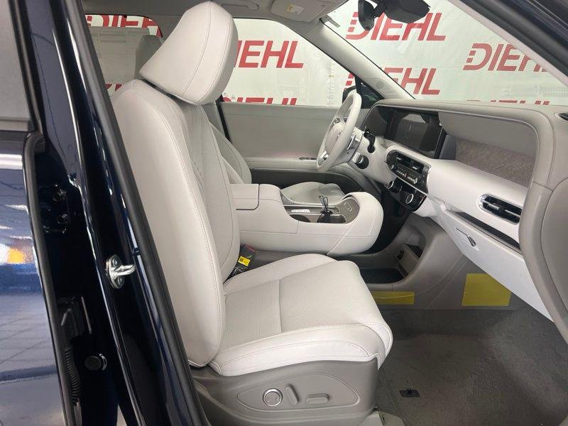New 2027 Blue Hyundai SEL Premium AWD image 13