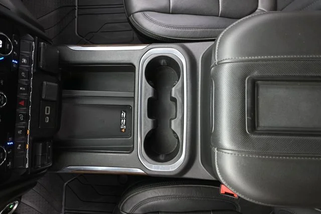 Used 2020 Beige Chevrolet High Country image 34