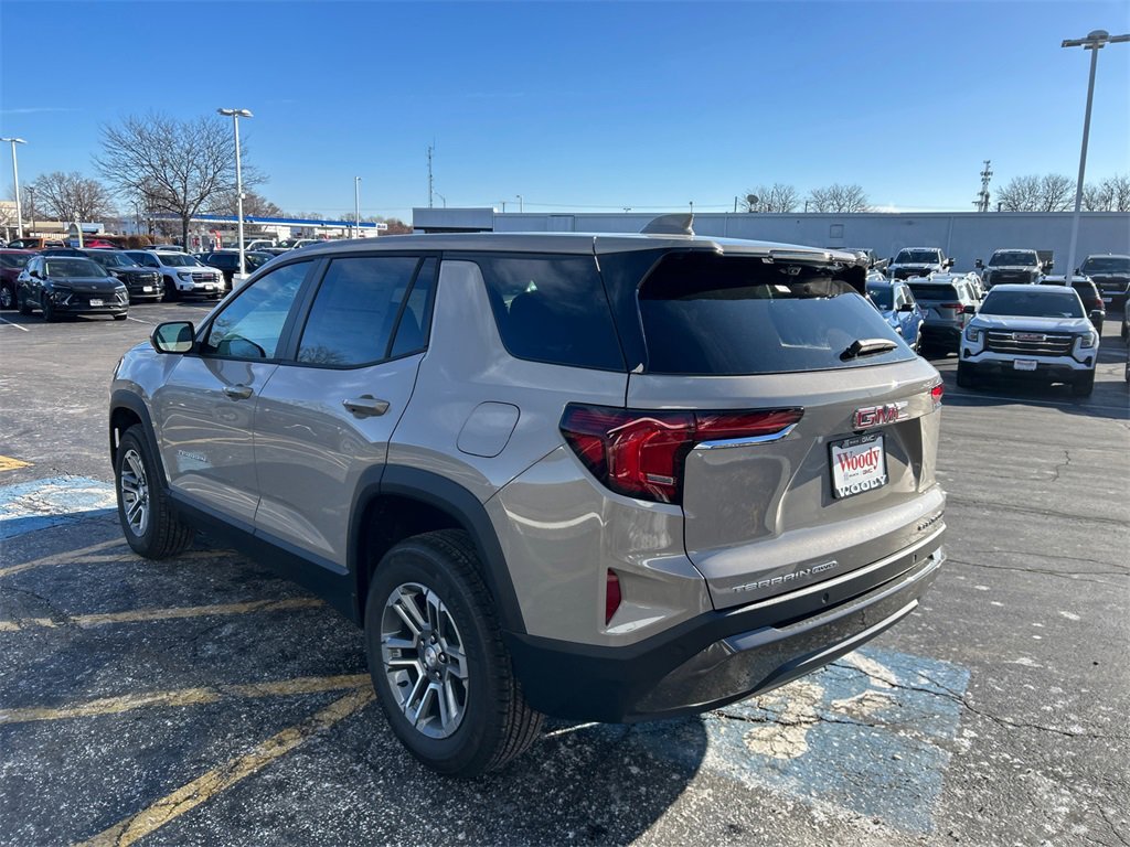 2026 GMC TERRAIN - Image 5