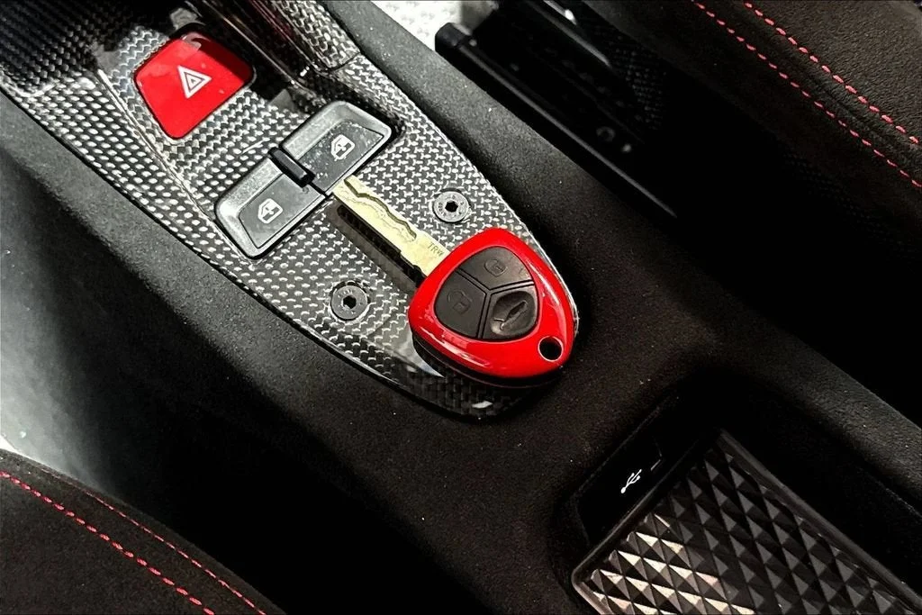 Certified Used 2015 Rosso Scuderia Ferrari Speciale image 29