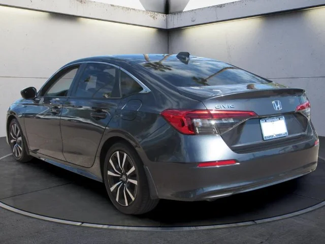Certified Used 2024 Lunar Silver Metallic Honda EX image 6