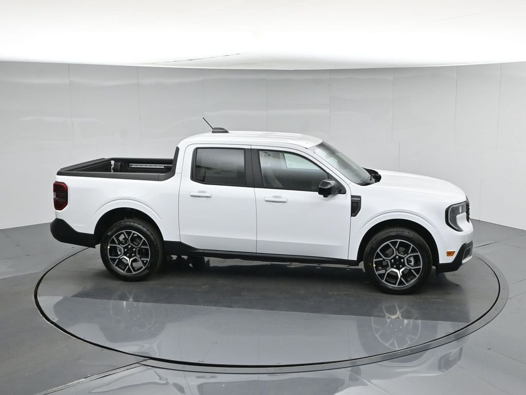 New 2026 Oxford White Ford Lariat image 54