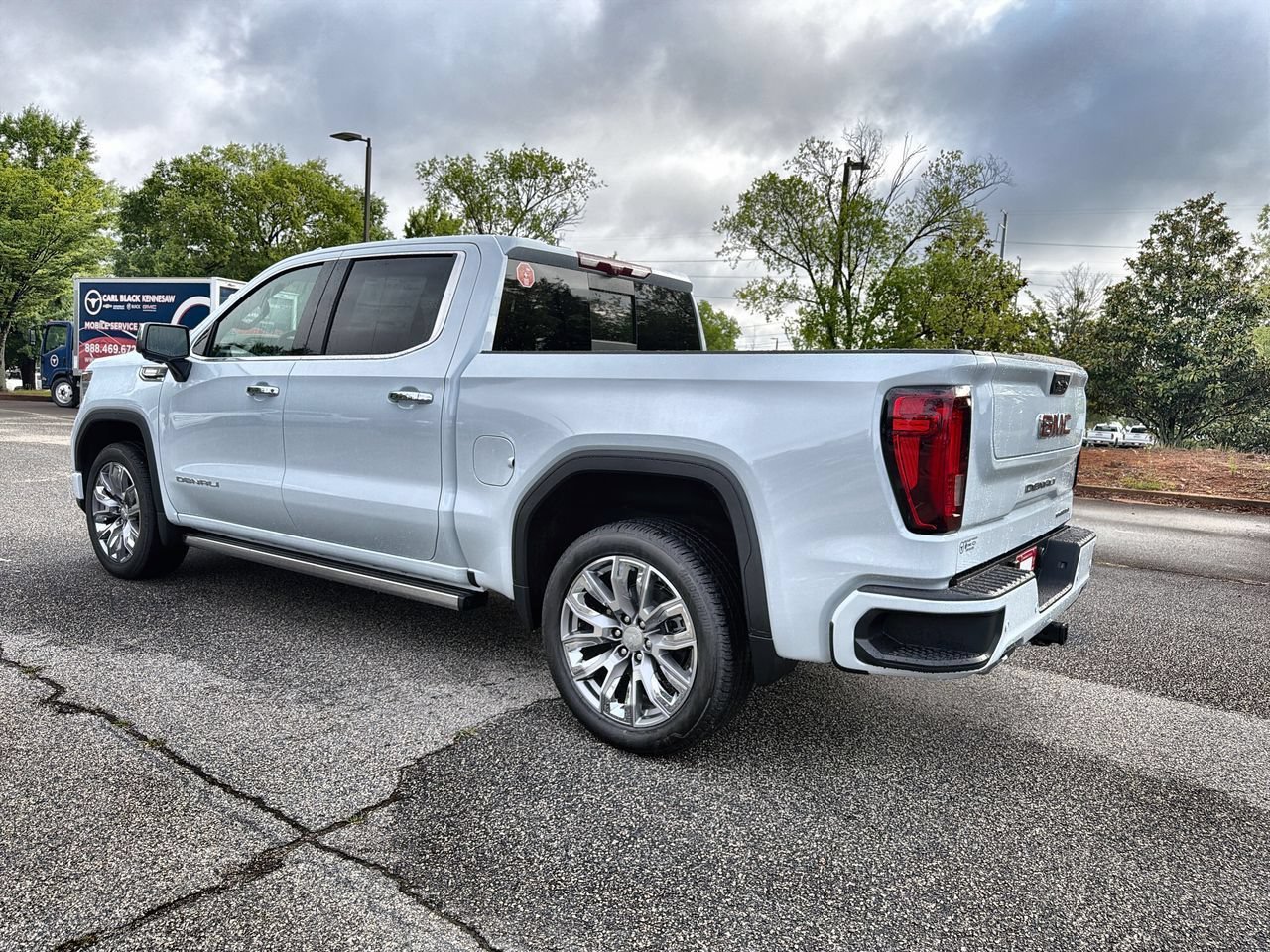 2026 GMC Sierra 1500 Denali - Photo 6