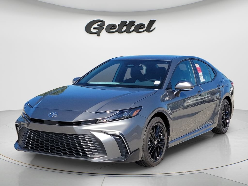 Used 2026  Toyota SE image 1