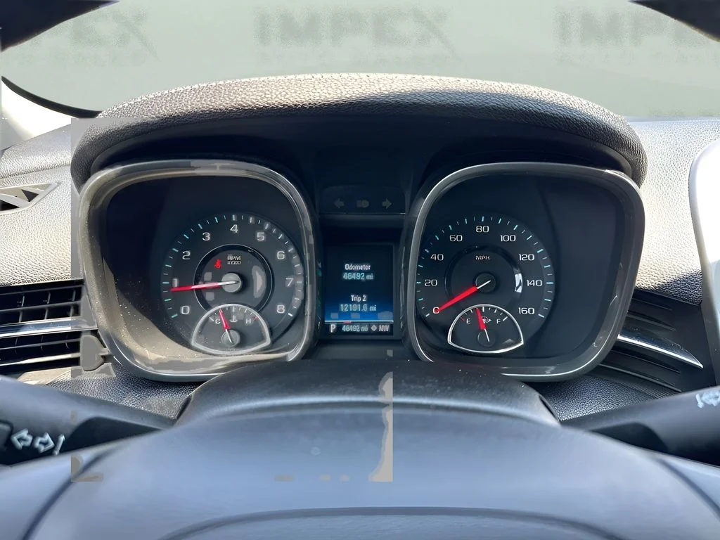 Used 2013 White Chevrolet LT image 19