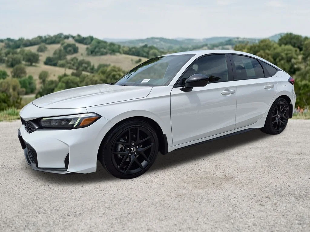 Used 2025 White Honda Sport image 3