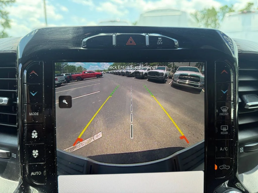 Used 2023 White Ram Laramie image 22