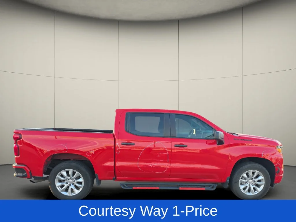 Used 2024 Red Chevrolet Custom image 11