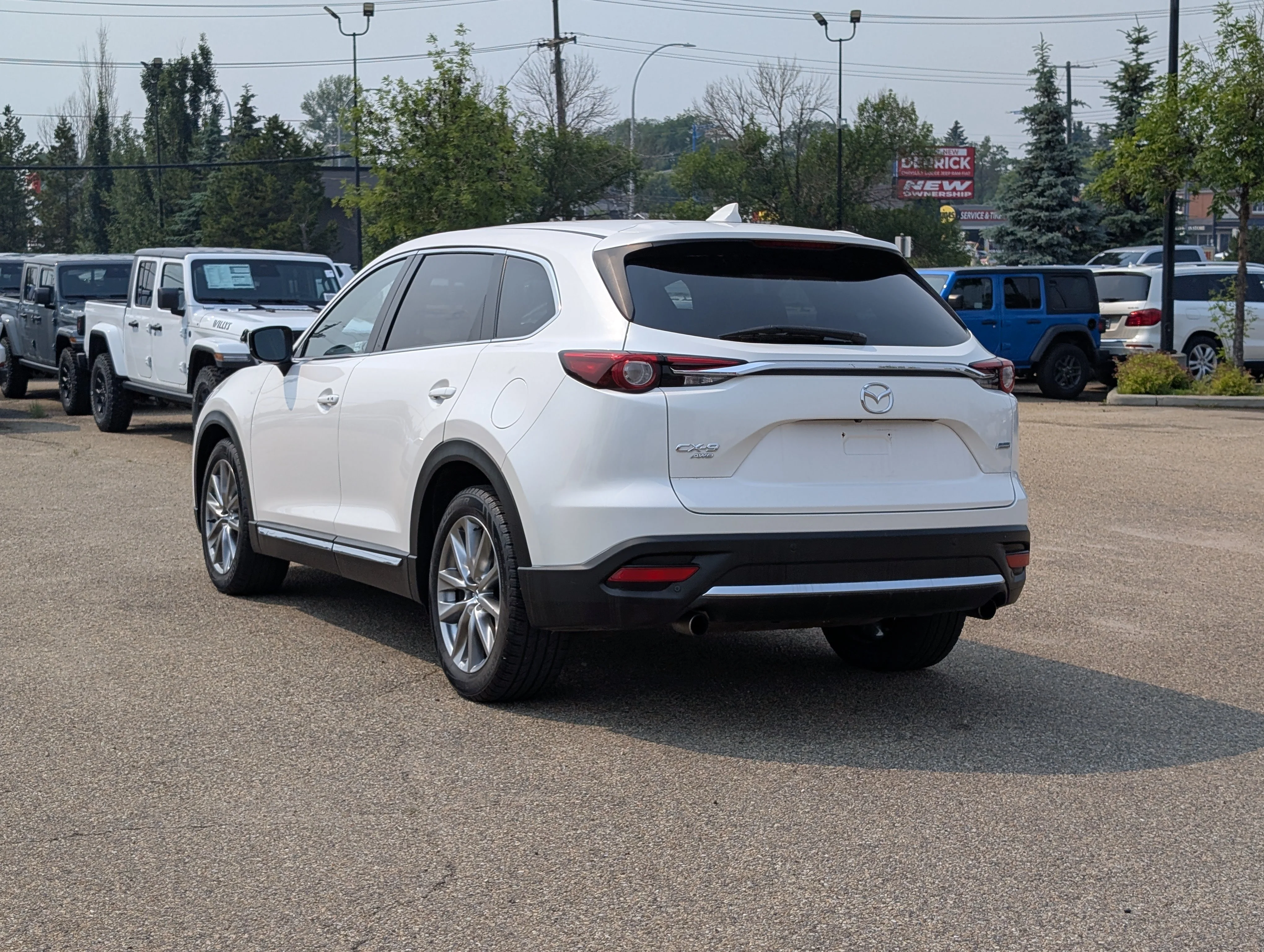 Used 2017 White Mazda GT image 4