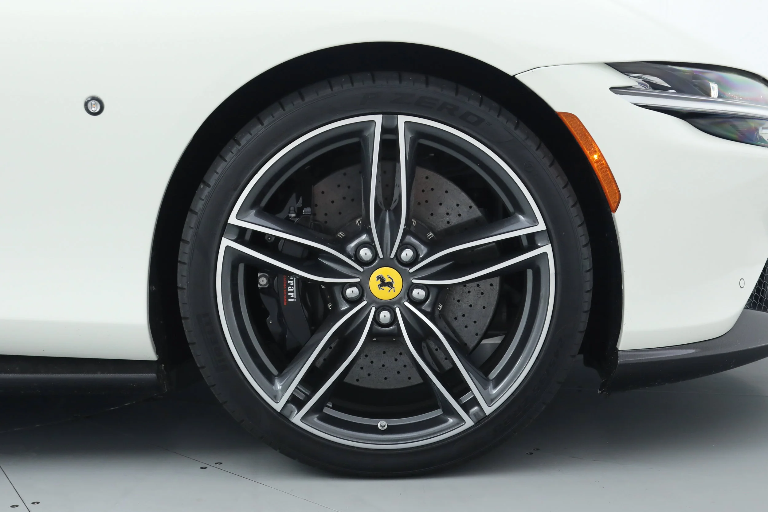 Used 2024 White Ferrari  image 41