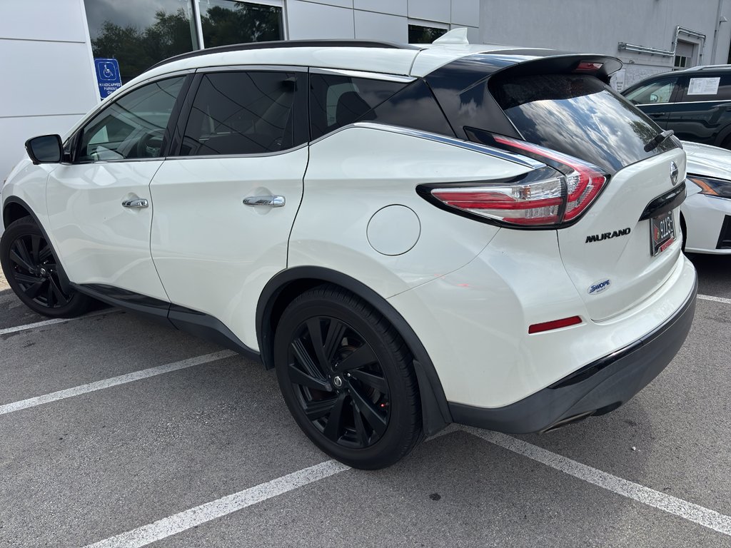 Used 2018 Pearl White Nissan SL image 5
