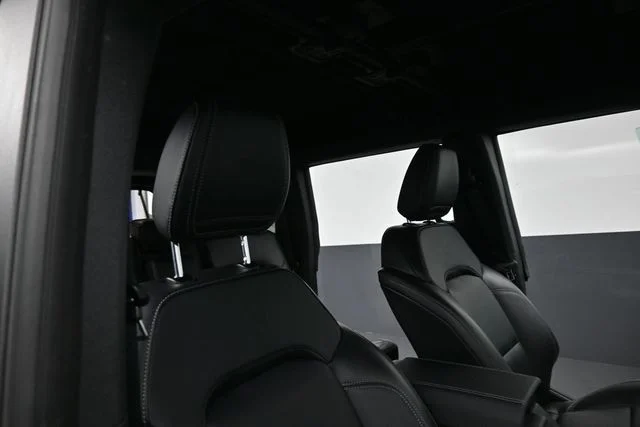 Certified Used 2025 Shadow Black Ford Outer Banks image 31