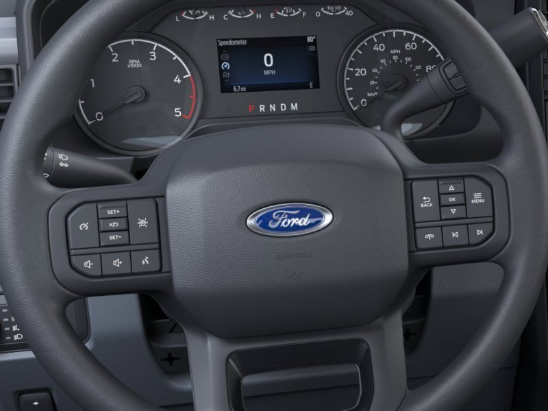 New 2026 Oxford White Ford XLT image 13