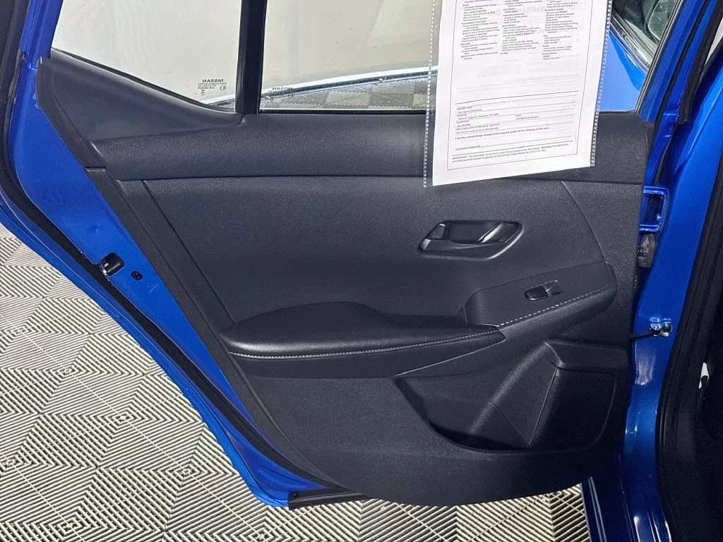 Used 2024 Blue Nissan SV image 18