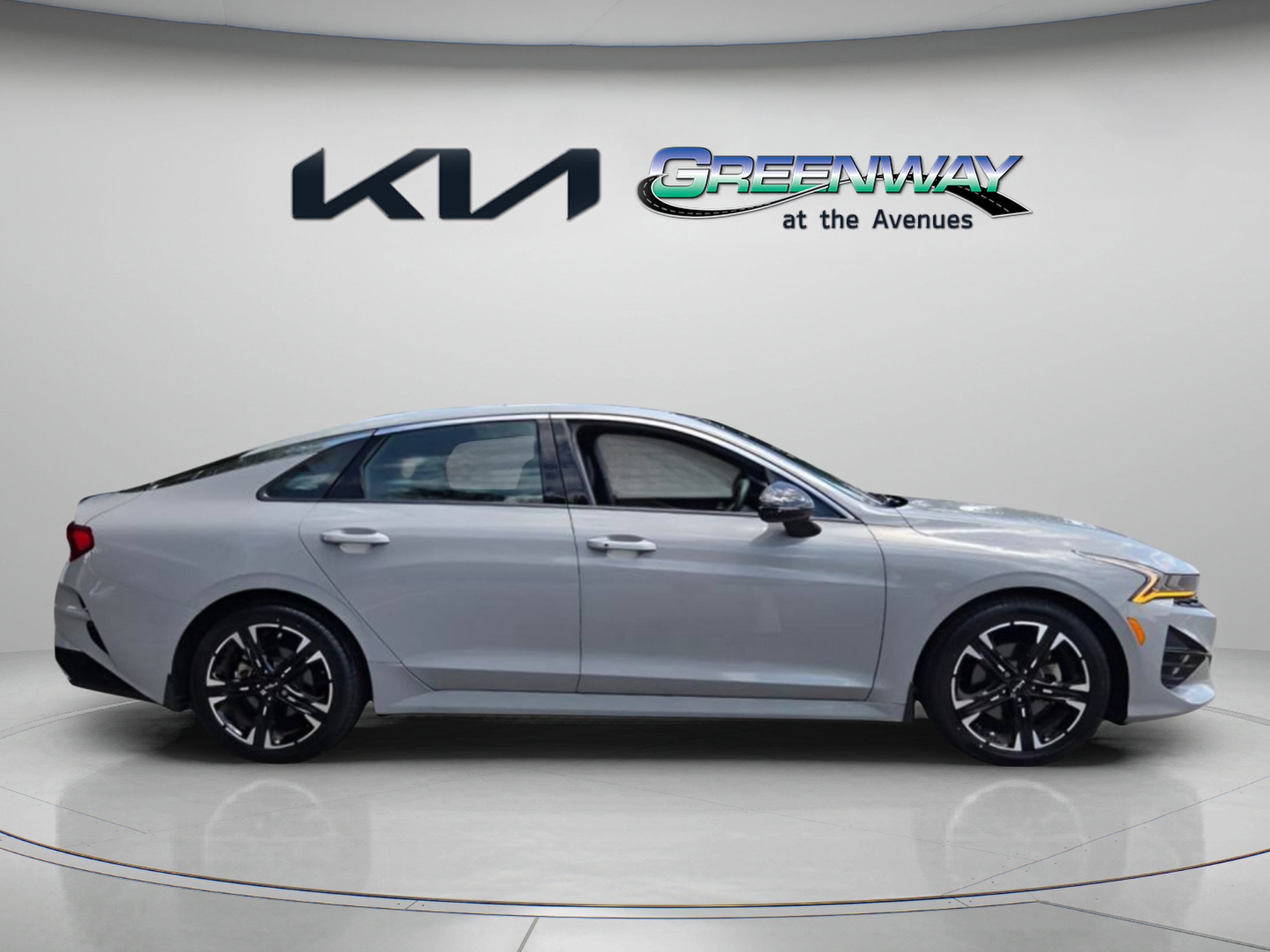 Used 2023 Wolf Gray Kia GT-Line image 8