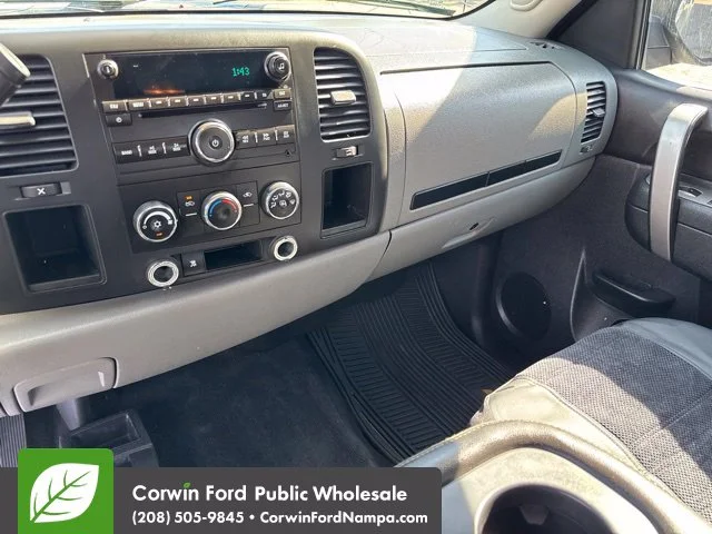 Used 2011 Blue Chevrolet LS image 21
