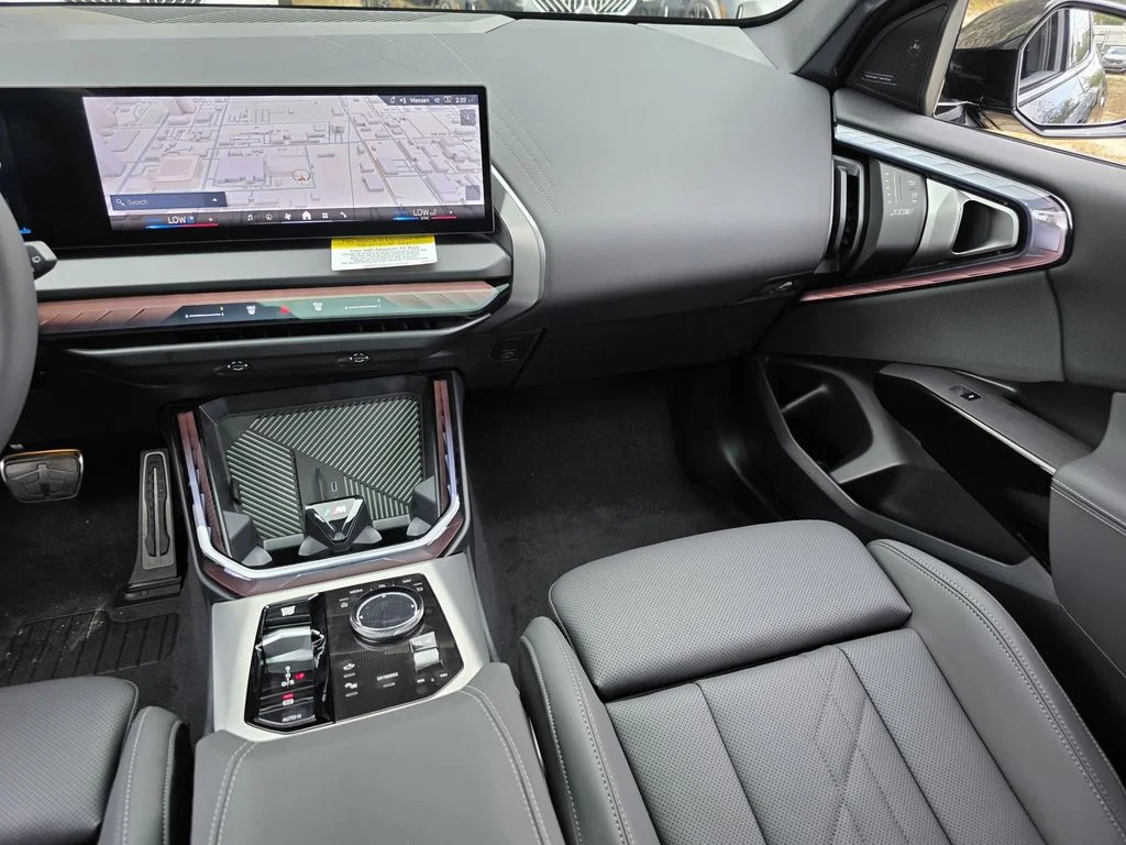 Used 2026 Black BMW 30 xDrive image 9