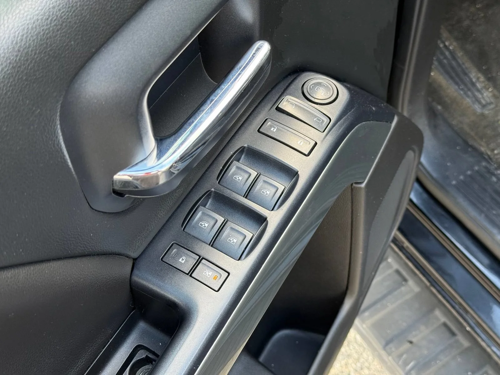 2018 Chevrolet Silverado 1500 LT - Photo 12