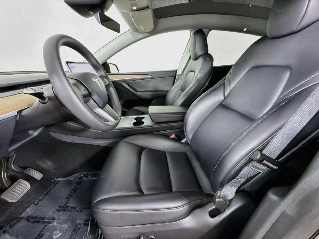 Used 2025 Black Tesla Long Range image 21