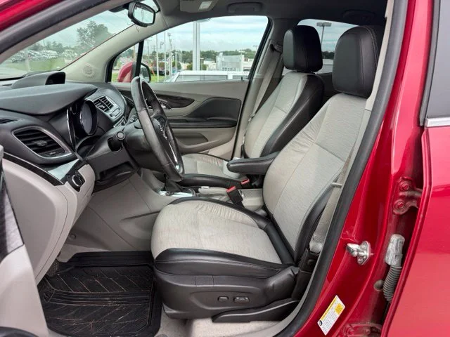 Used 2016 Red Buick Base image 11