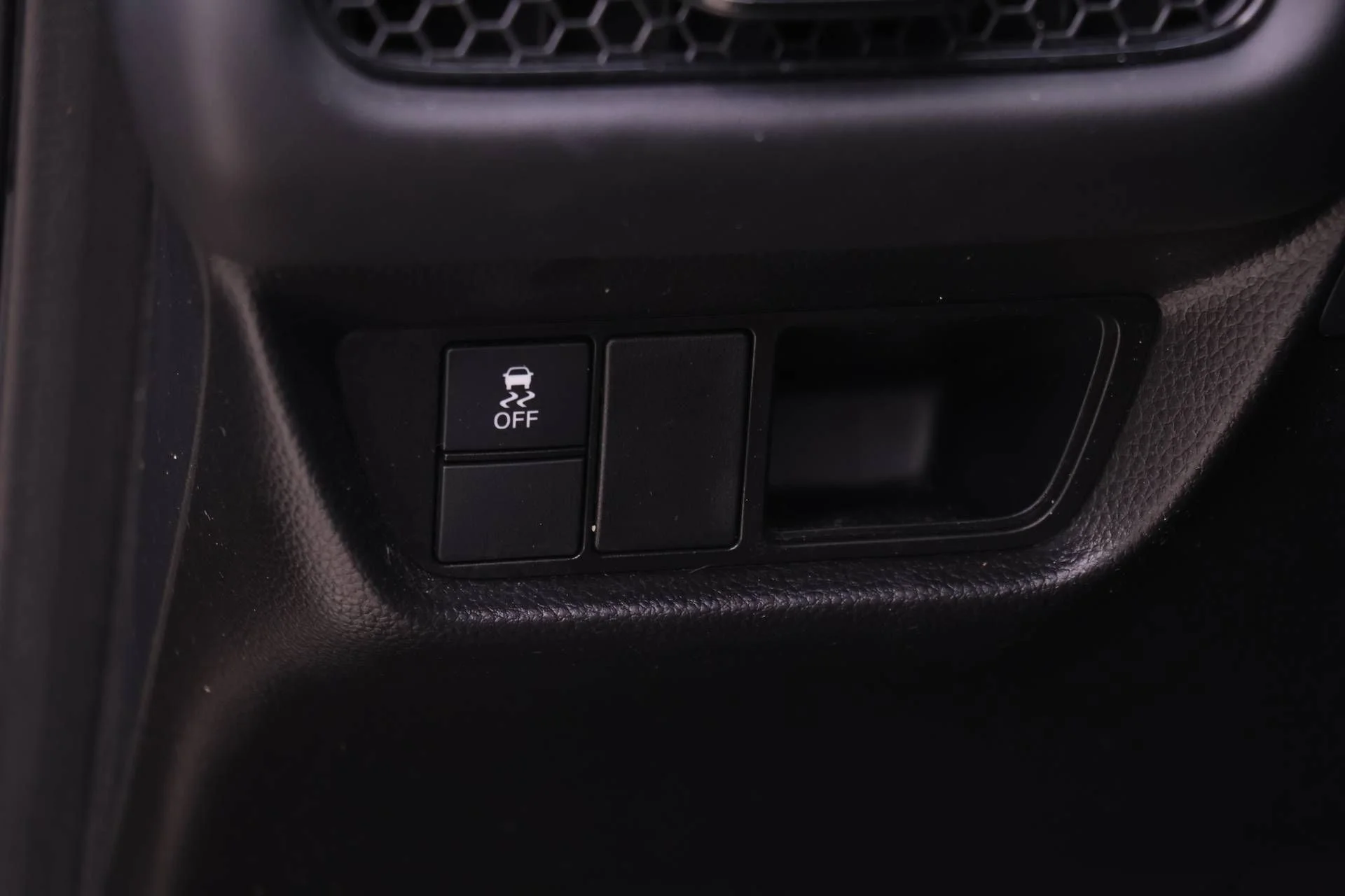 2023 Honda HR-V LX - Photo 16