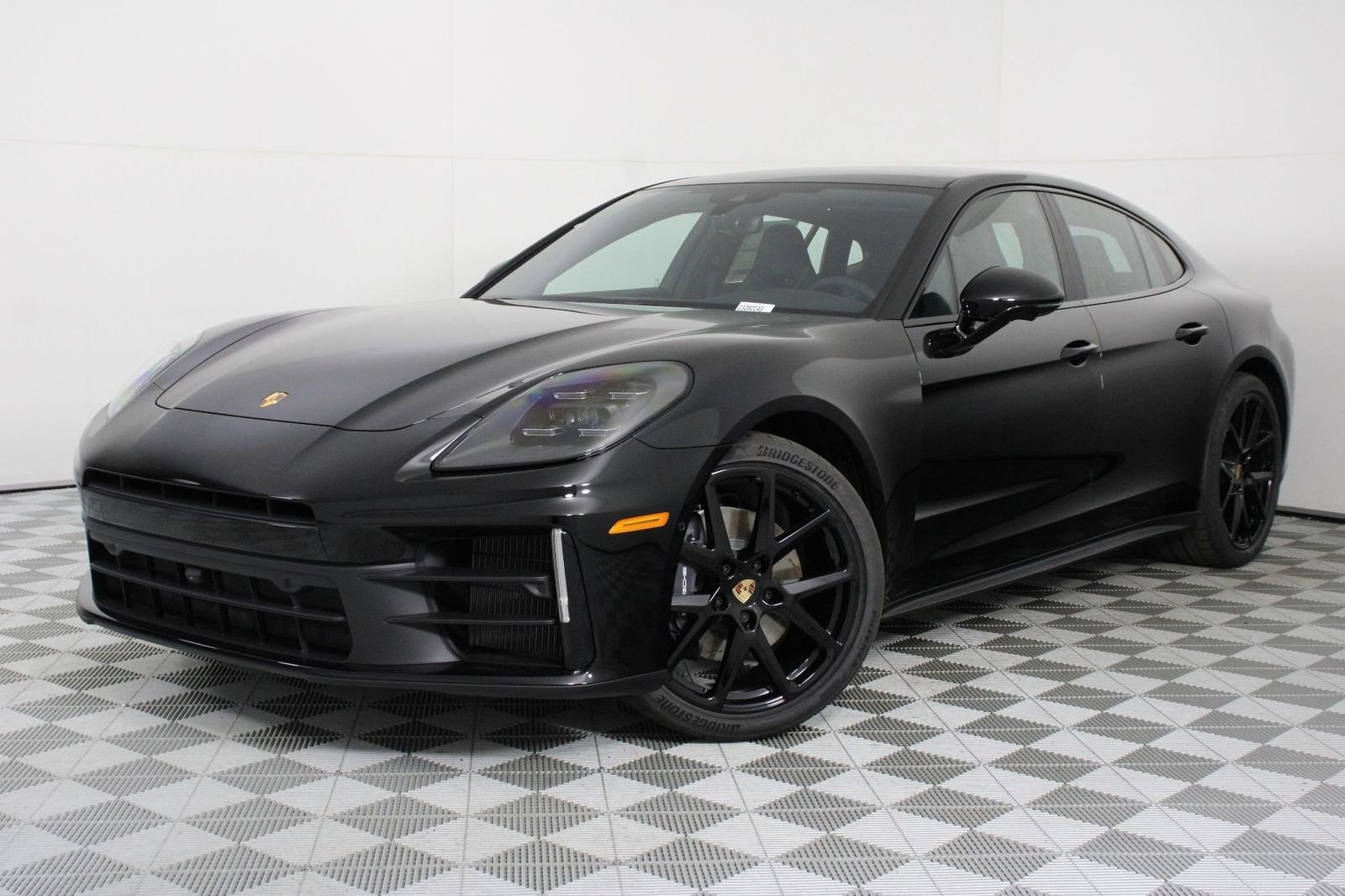 2026 Porsche Panamera Base