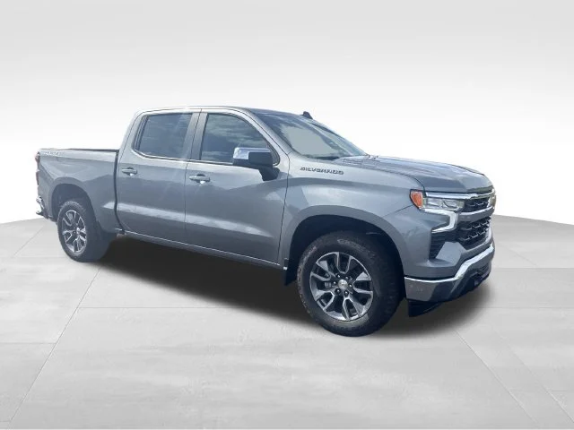 New 2026 Sterling Gray Metallic Chevrolet LT image 7