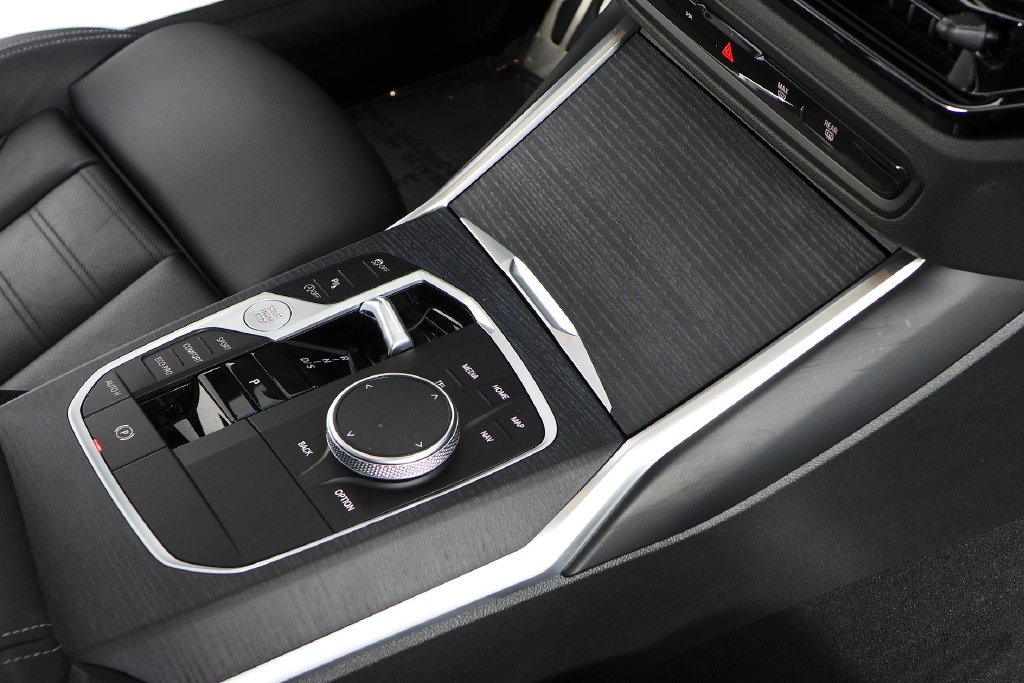Used 2025 Black Sapphire Metallic BMW M340i xDrive image 15