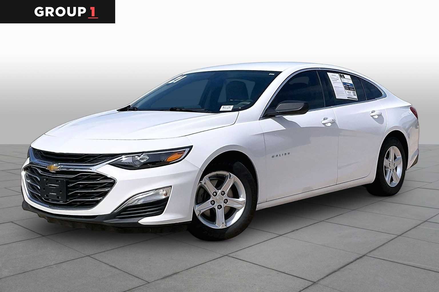 2021 Chevrolet Malibu's photo