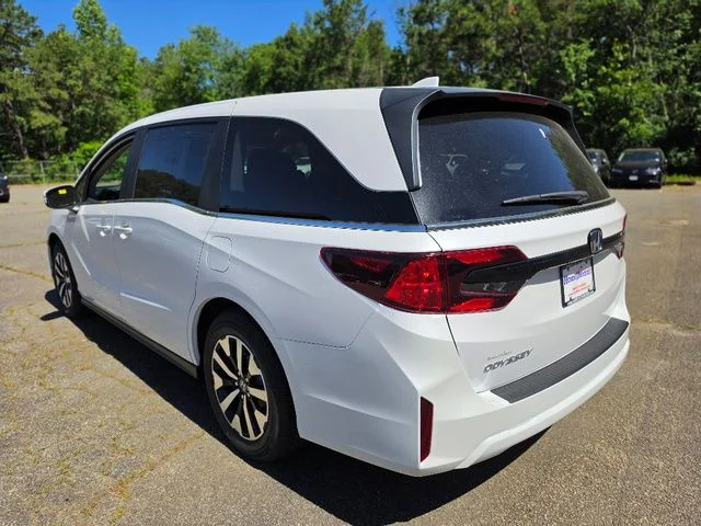 New 2026 Platinum White Pearl Honda EX-L image 4