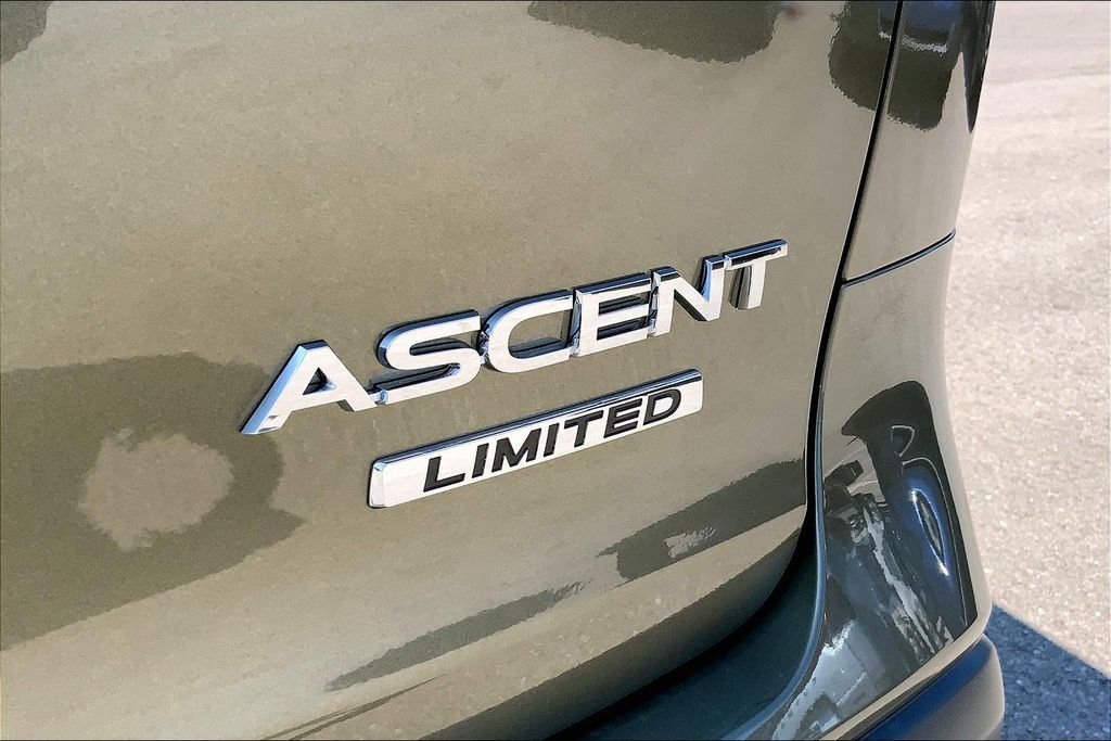 New 2026 AUTUMN GREEN METALLIC Subaru Limited 7-Passenger image 9