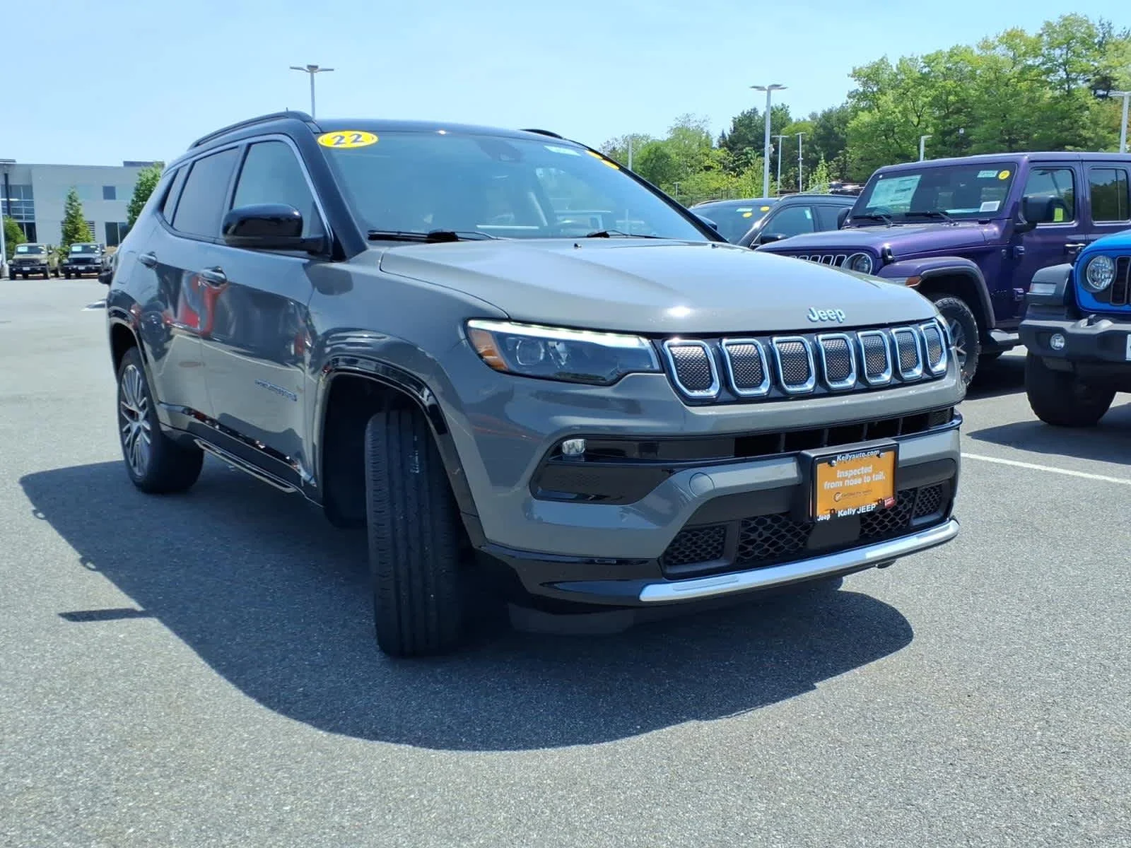 Certified Used 2022 Sting-Gray Clearcoat Jeep Limited image 5