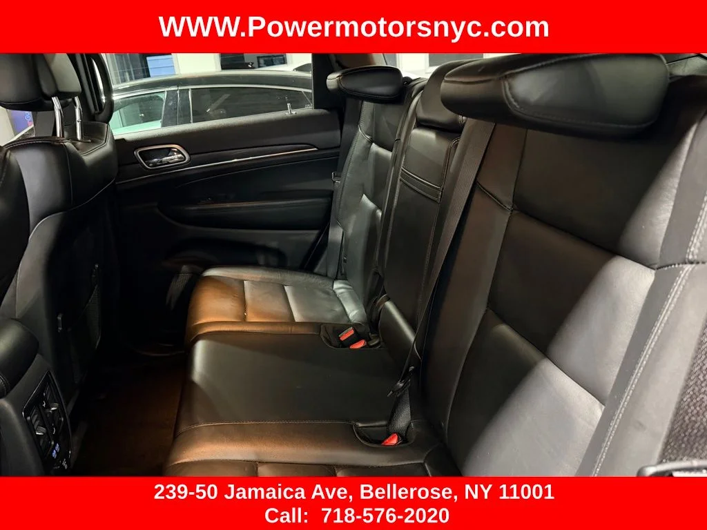 Used 2019 Red Jeep Limited image 21