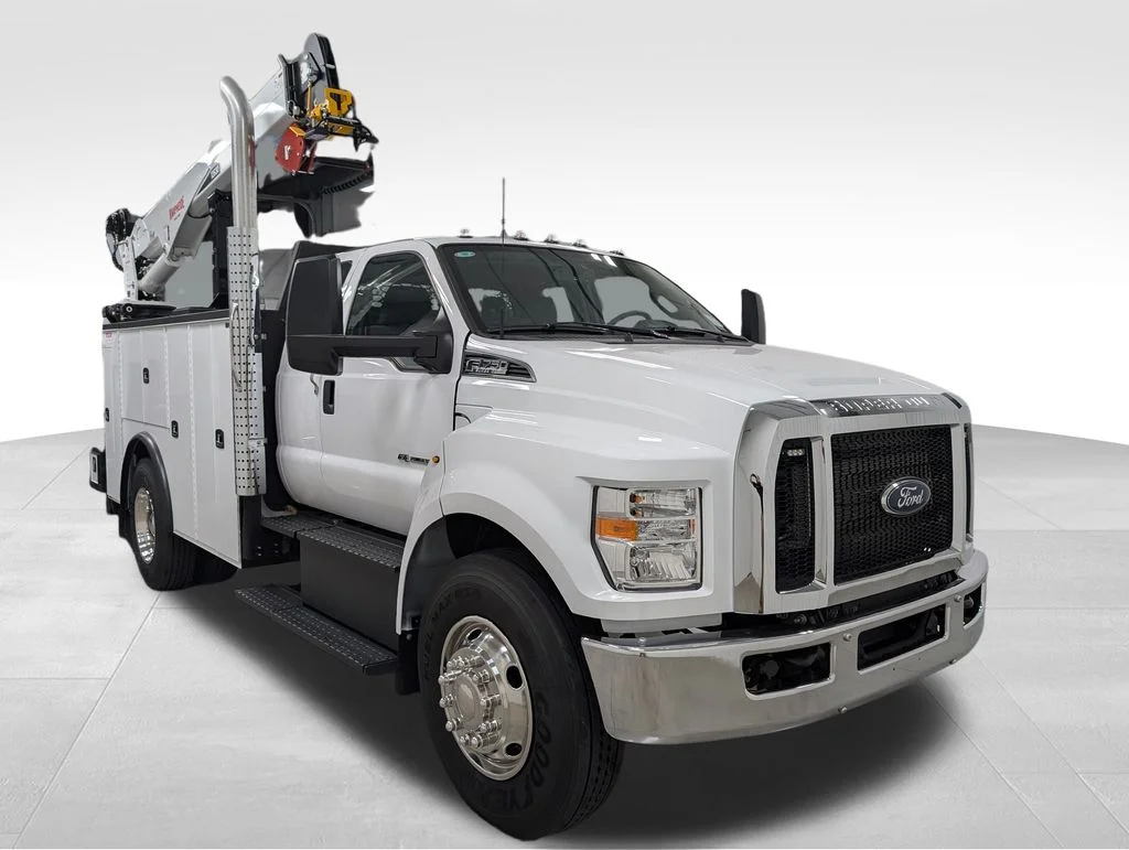 New 2025 Oxford White Ford F-750 SD Diesel Straight Frame image 5