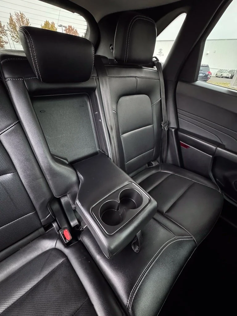 Used 2022 Black Metallic Ford SEL image 27