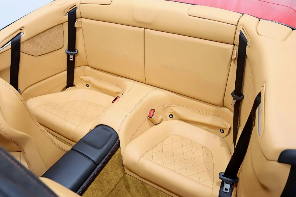 Used 2012 Red Ferrari Base image 25