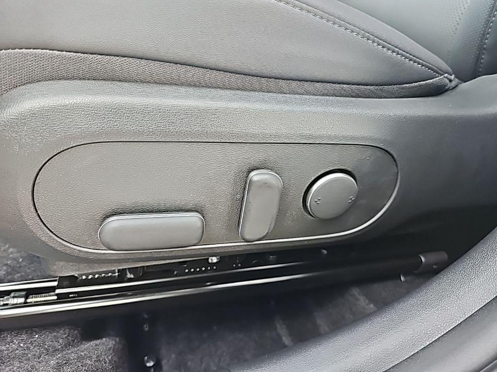 New 2026 Red Hyundai SEL Premium AWD image 13