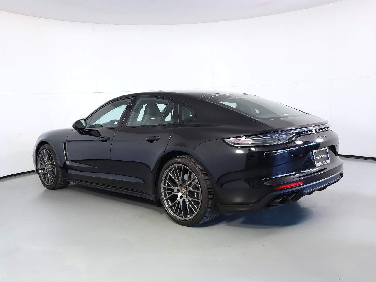 Used 2023 Black Porsche Platinum Edition image 3