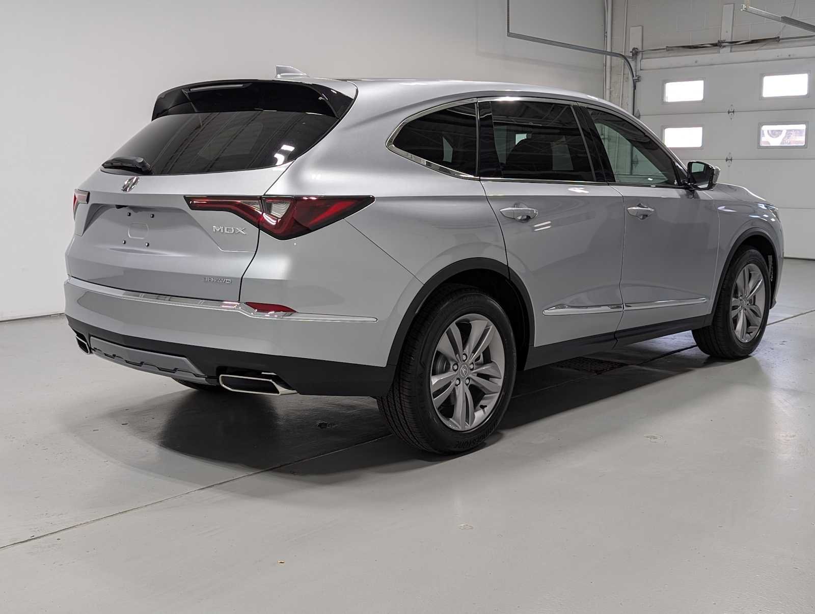 New 2026 Solar Silver Metallic Acura  image 7
