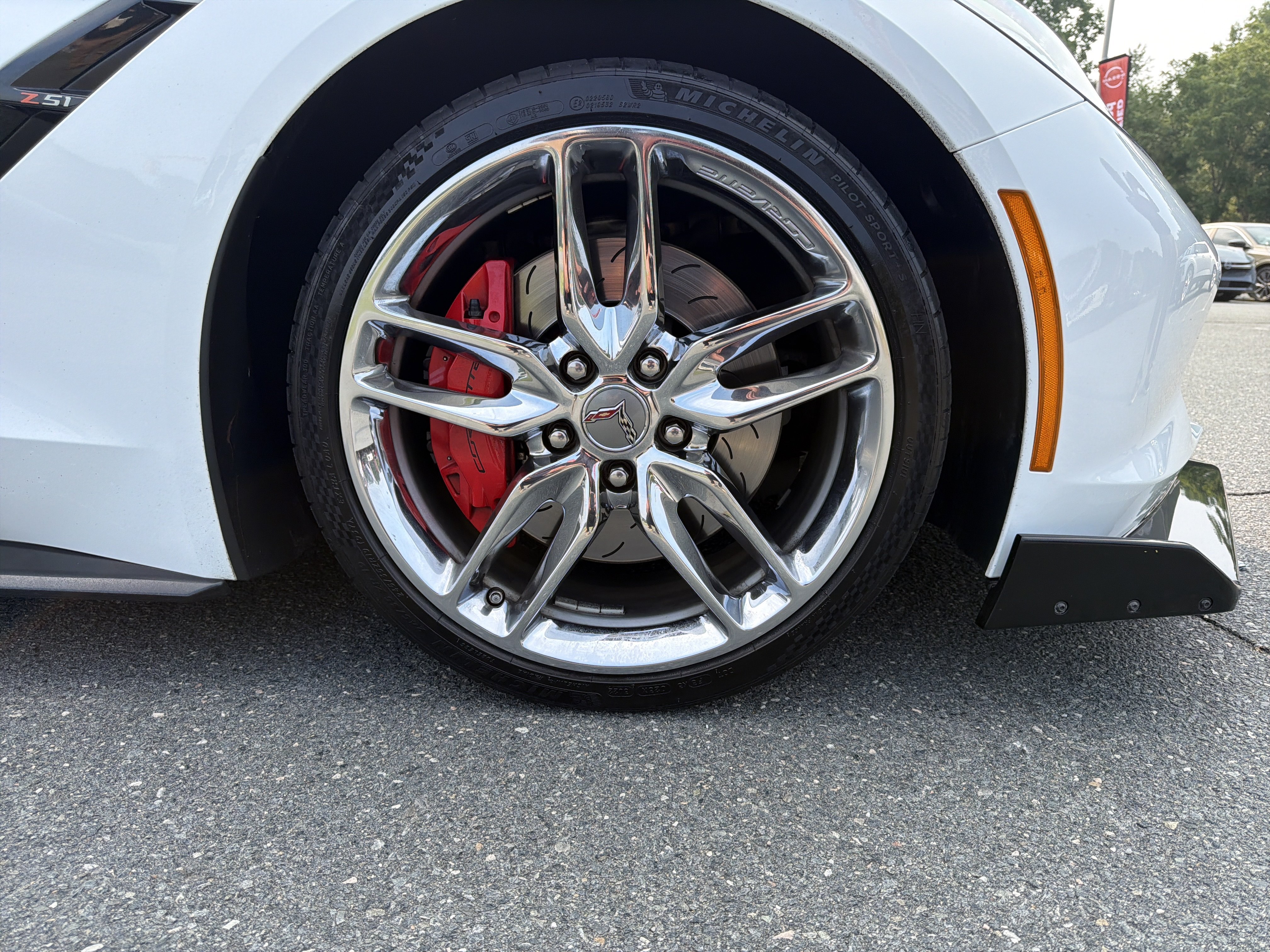 Used 2015 Arctic White Chevrolet Z51 2LT image 12