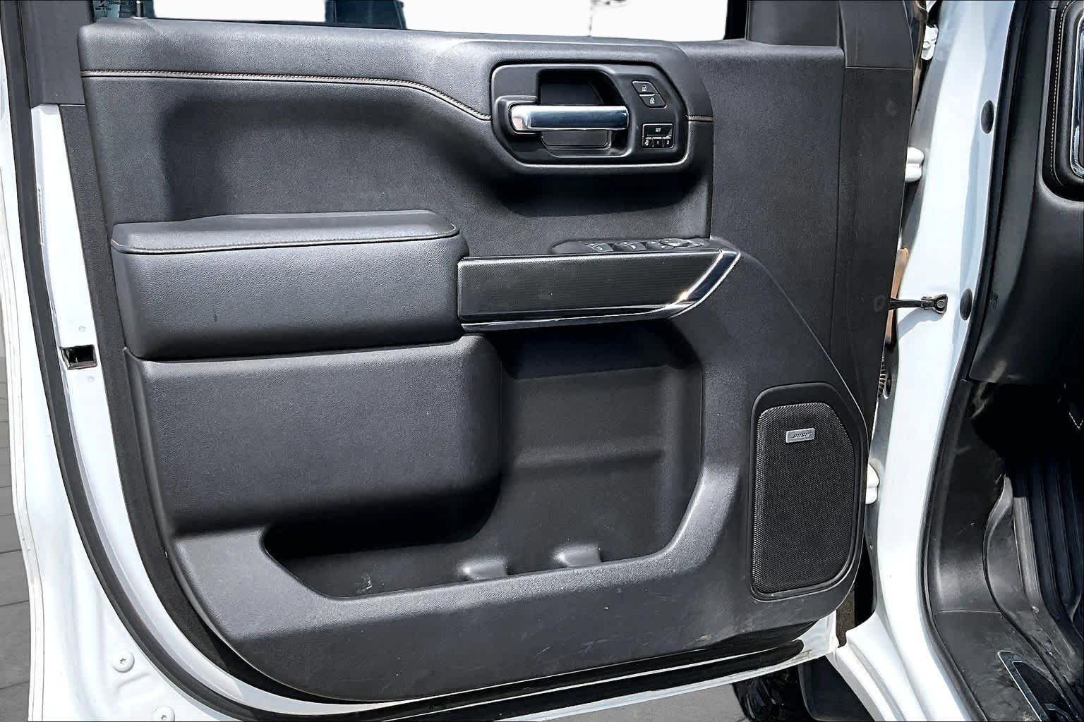 Used 2021 Summit White GMC AT4 image 21