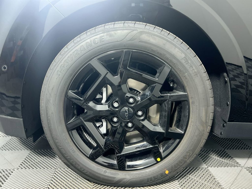 New 2026 Aurora Black Pearl Kia SX image 13